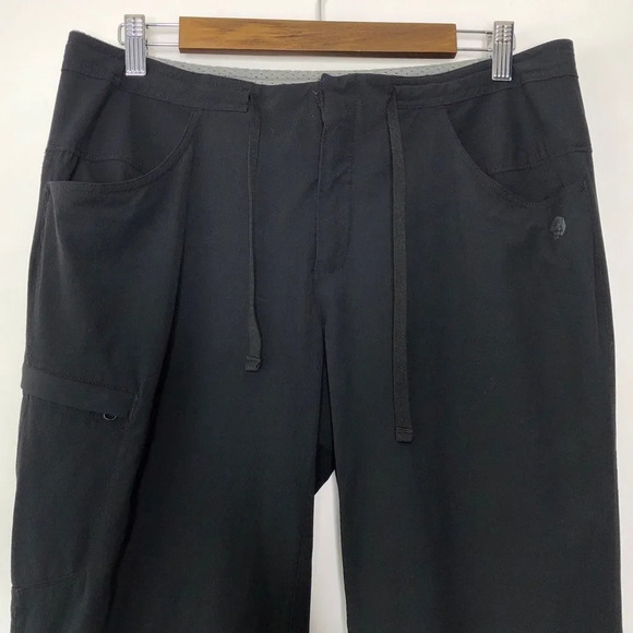 Mountain Hardwear Black Convertible Hiking Pants - Picture 2 of 12